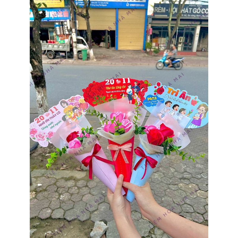 Bó hoa sáp 3 bông tặng 20/11
