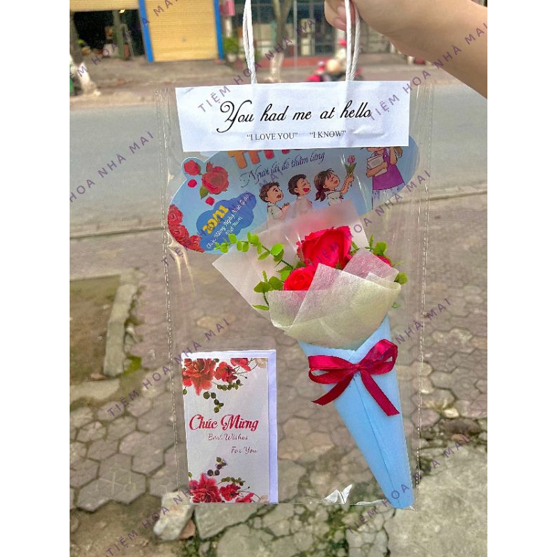 Bó hoa sáp 3 bông tặng 20/11