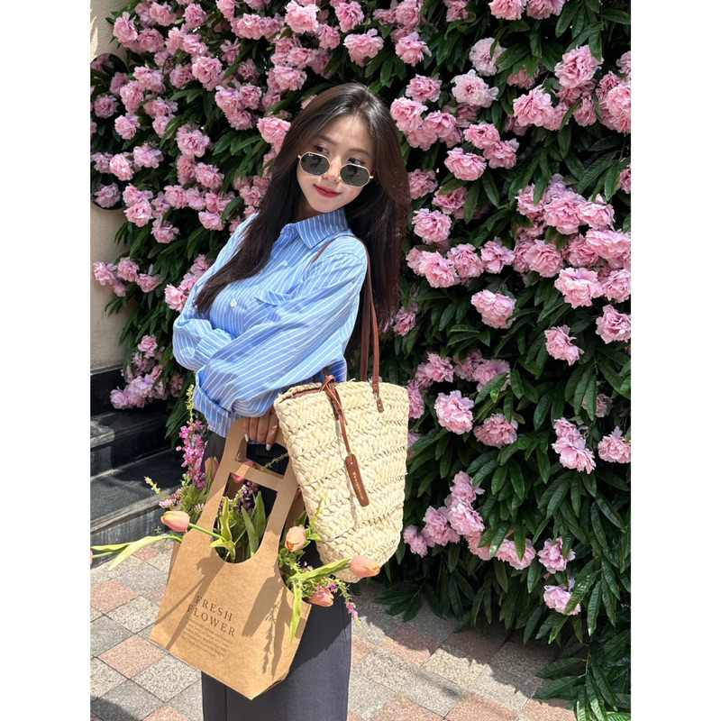 Áo Sơmi Crop - 1 Túi Kiểu - Tay Dài - Kẻ Dọc