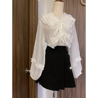 SET SƠ MI TRẮNG KHOÉT VAI DÂY CHÉO EO + SHORT