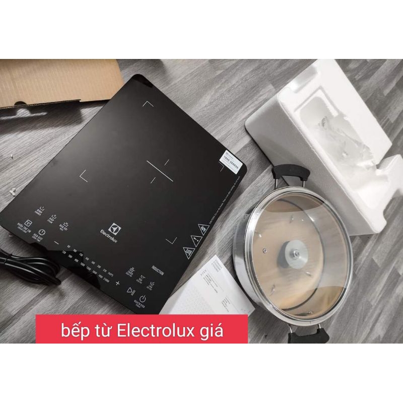 Bếp từ đơn Electrolux new trưng bày có tặng kèm nồi lẩu
