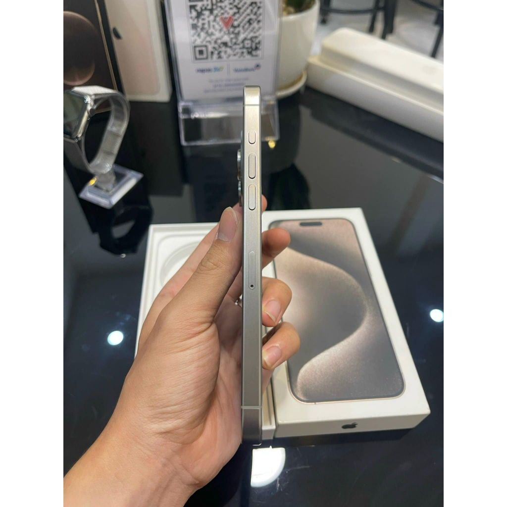 Điện thoại ? ipho 15 pro max - 256gb - hỗ trợ 5G - màu mới đẹp - bảo hành 12 tháng