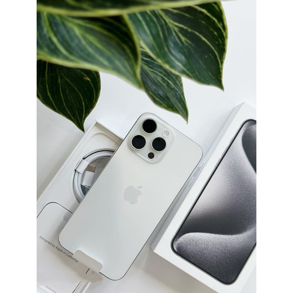Điện thoại ? ipho 15 pro max - 256gb - hỗ trợ 5G - màu mới đẹp - bảo hành 12 tháng