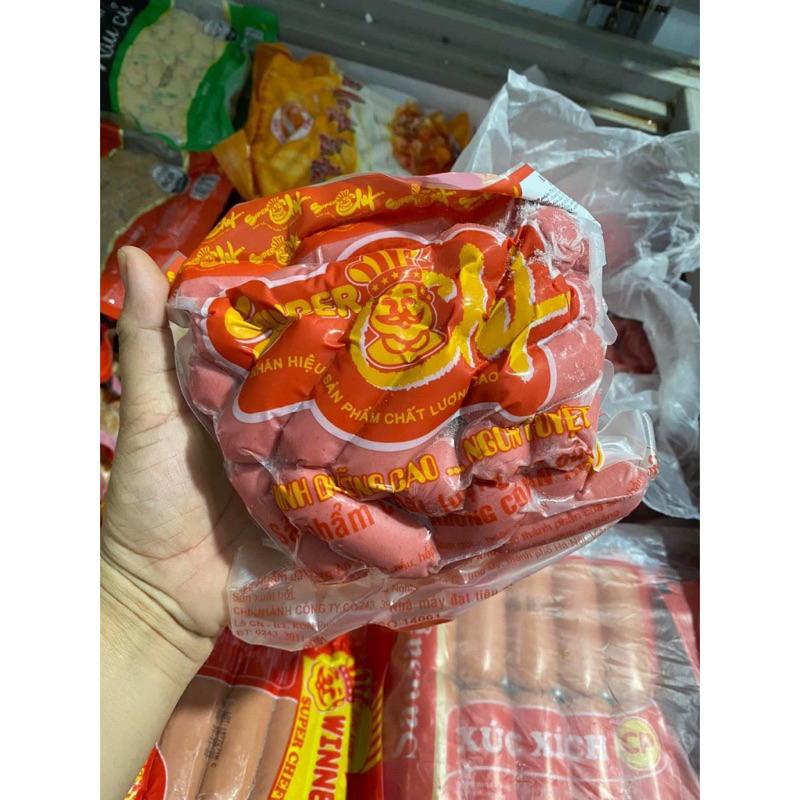 Xúc xích đỏ CP vị hun khói 500gr