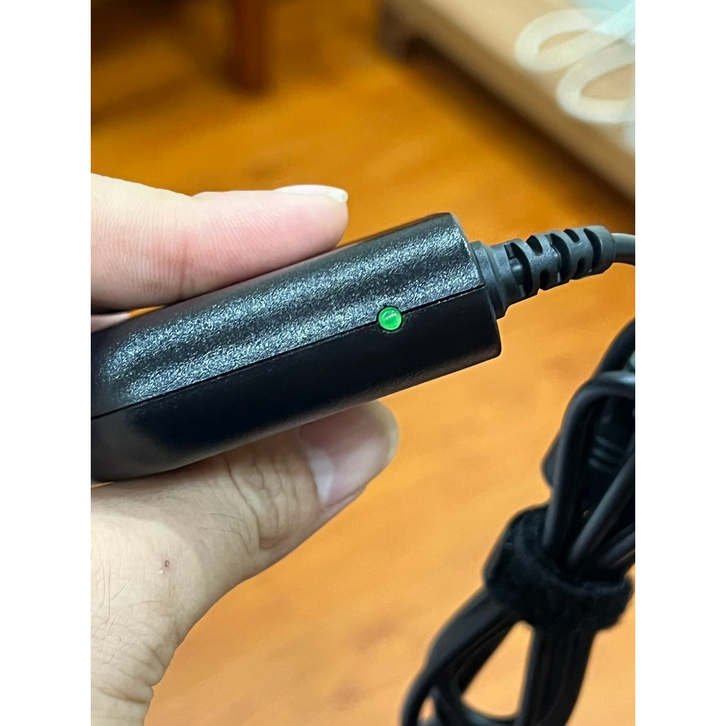 Bộ chuyển sạc laptop acer trên xe oto