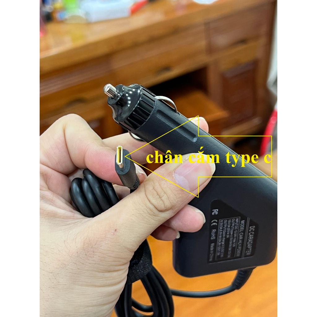 sạc chân tẩu 12v oto sang 19v-19.5v-20v (sạc laptop, loa trên oto)