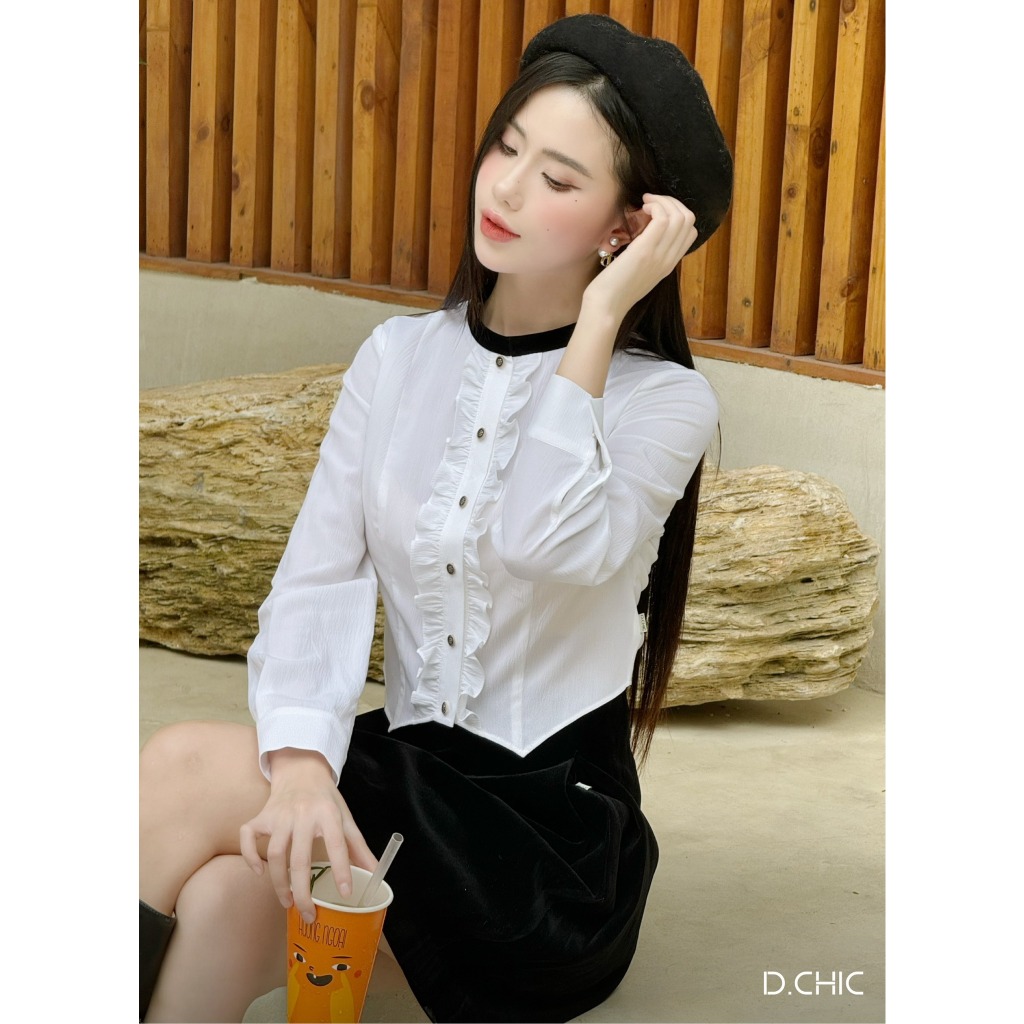 Chân váy ngắn dáng A cạp liền D.CHIC MS: 381788