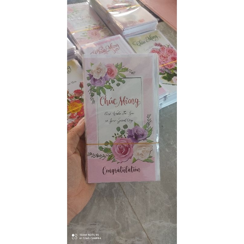 Thiệp chúc mừng kèm phòng bì
