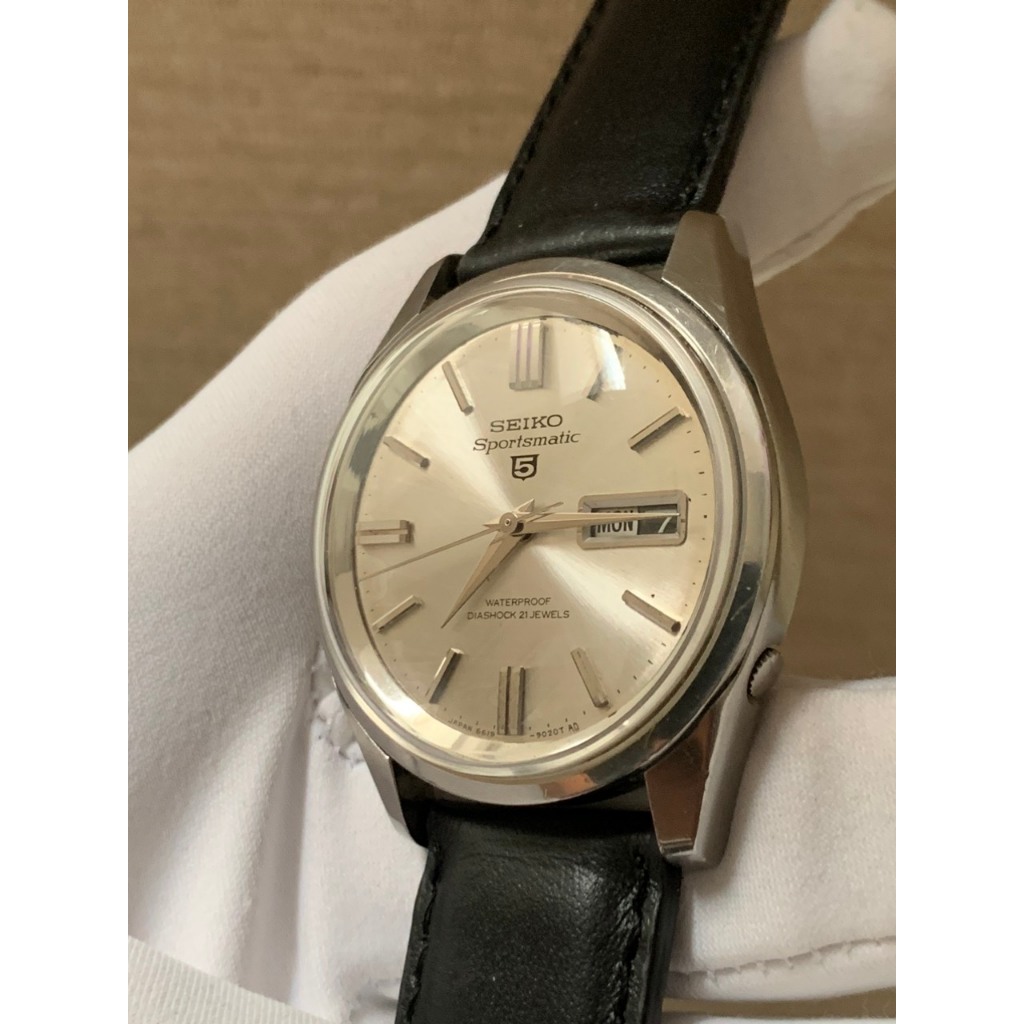 Đồng hồ nam Seiko Sportsmatic 5 automatic 21 jewels, lịch thứ ngày, niềng thép không gỉ, dây da Japan 6619_9020T AD