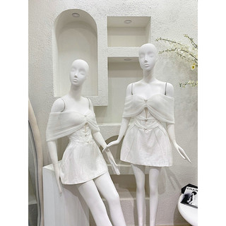 Đầm trễ vai phối lưới nơ