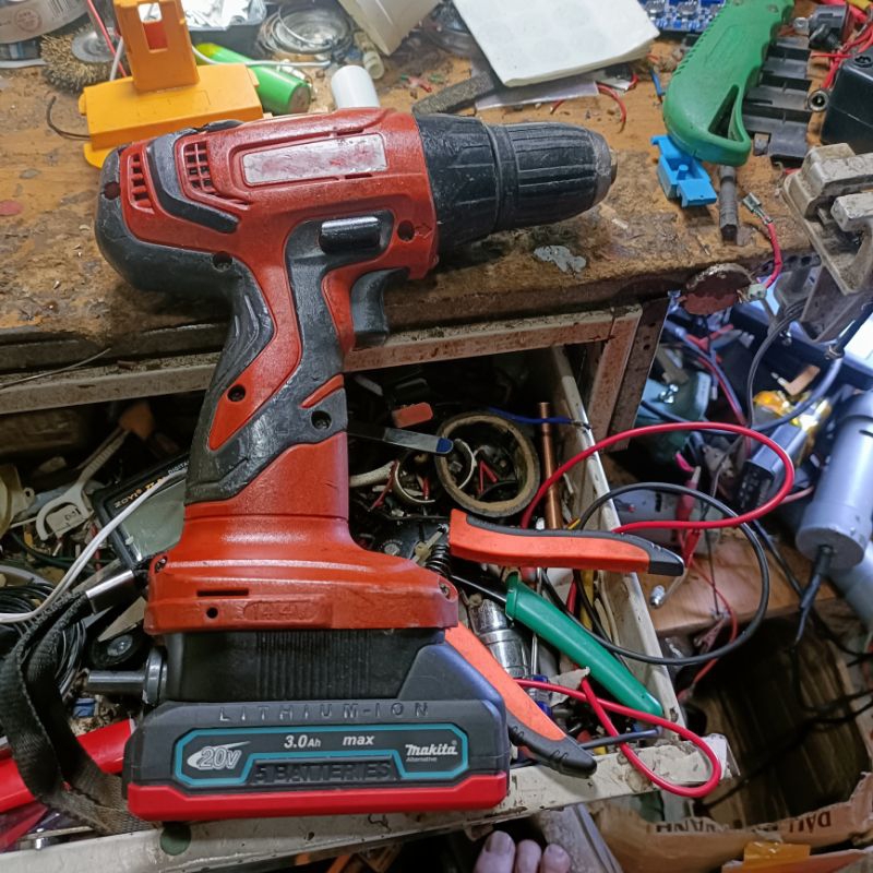 Thanh lý rẻ khoan 18v nguyên bộ pin đóng mới