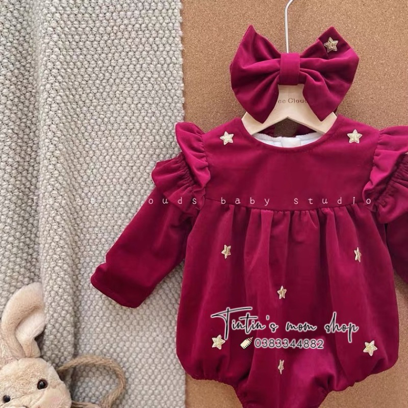 Set body đầy tháng/ thôi nôi nhung đỏ bèo ngực lót lông họa tiết ngôi sao cho bé gái 0-18M