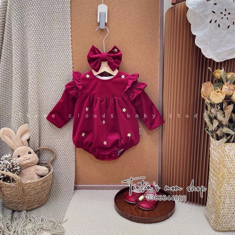 Set body đầy tháng/ thôi nôi nhung đỏ bèo ngực lót lông họa tiết ngôi sao cho bé gái 0-18M