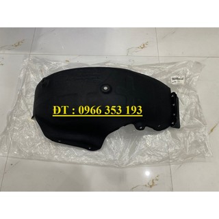 Chắn bùn lòng dè sau hyundai elantra 2016-2018 phần nỉ
