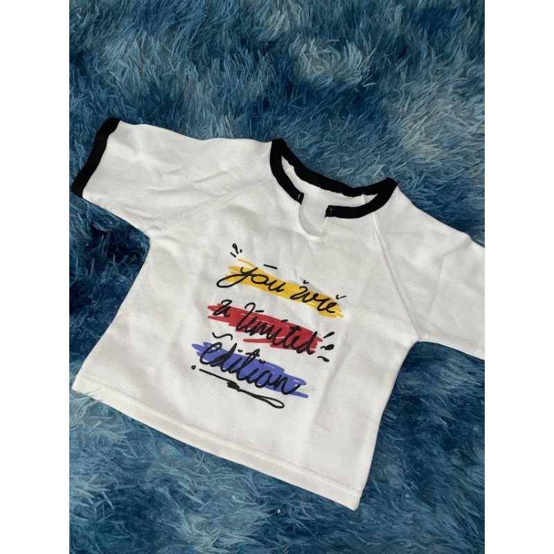 Áo croptop đa dạng mẫu in