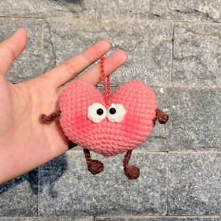 Móc khóa trái tim ngố bằng len❤❤