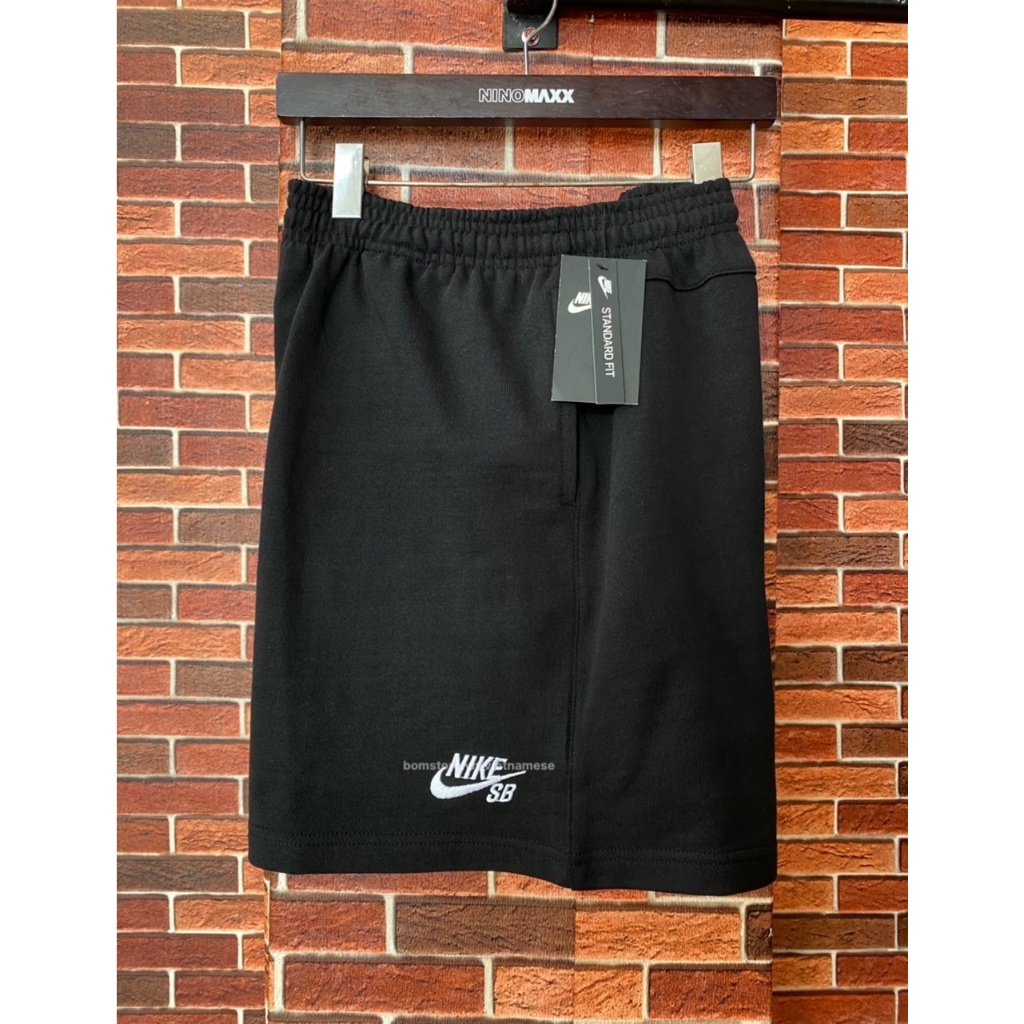 Short Trượt Ván Oversized