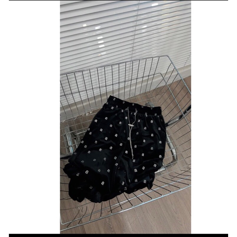 Quần nhung suông hoạ tiết gắn nhũ sáng siêu hottrend, Quần nhung dáng suông 3 hoạ tiết gắn đá sáng sang chảnh