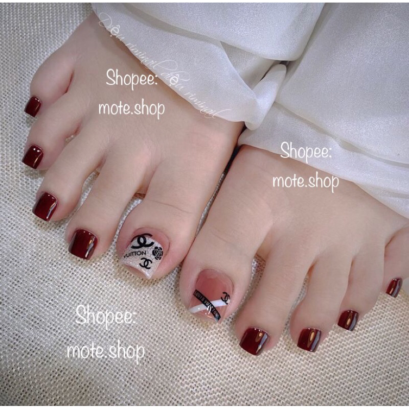 Móng CHÂN úp nails thiết kế đỏ đô