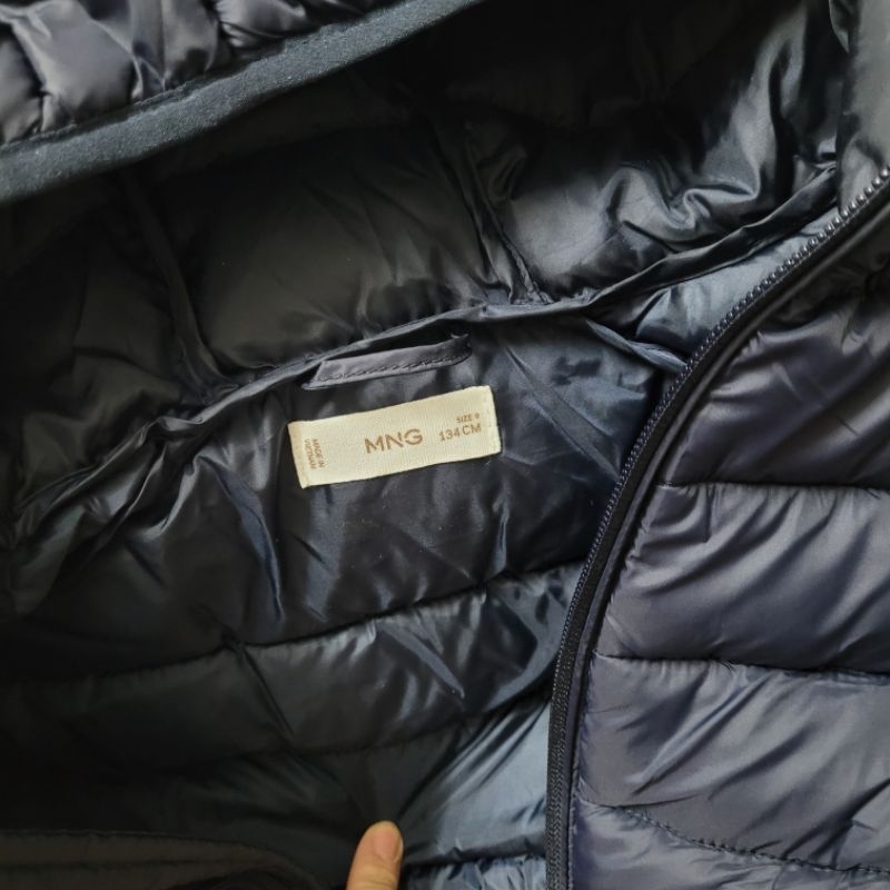 Áo phao bé trai Mango xuất xịn