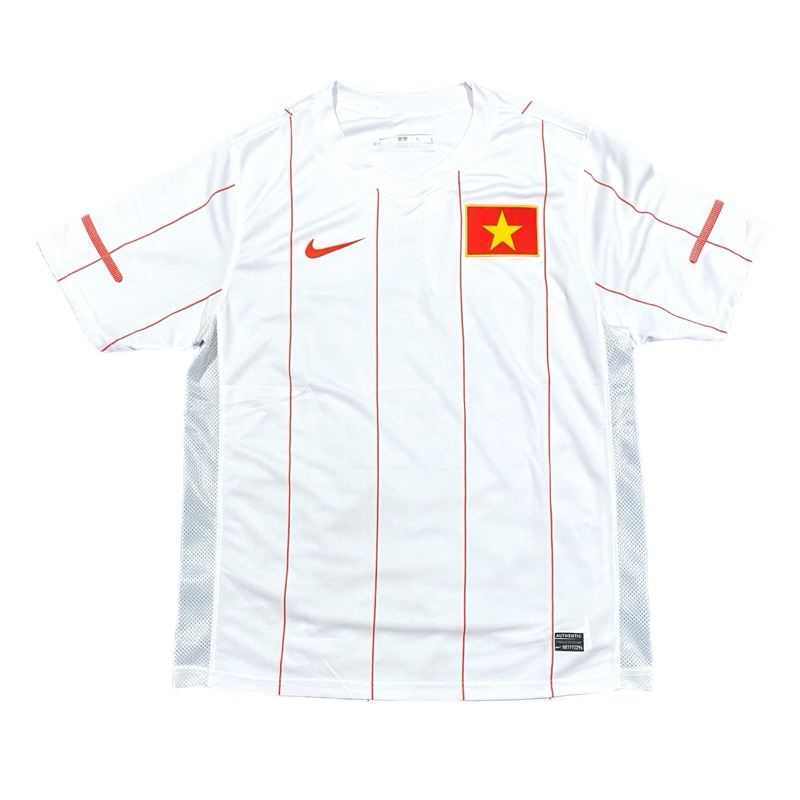 Áo bóng đá Việt Nam phiên bản 2010/12