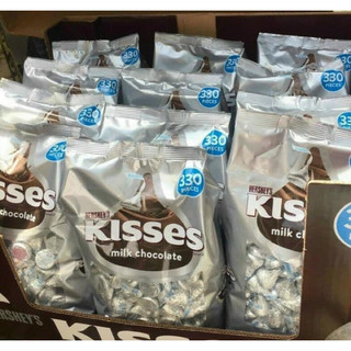 Socola kiss bạc 330 viên 1.58kg $ socola kiss sữa 1.47kg