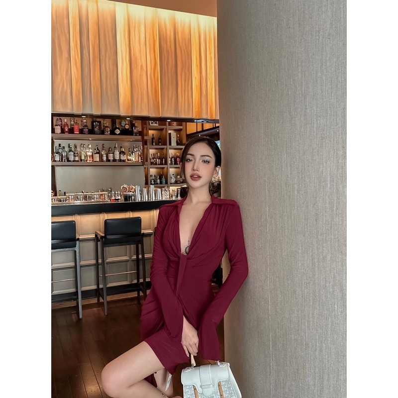 Đầm Body Sơ Mi Tay Loe Nhún Vạt Giữa Ôm Body Sexy