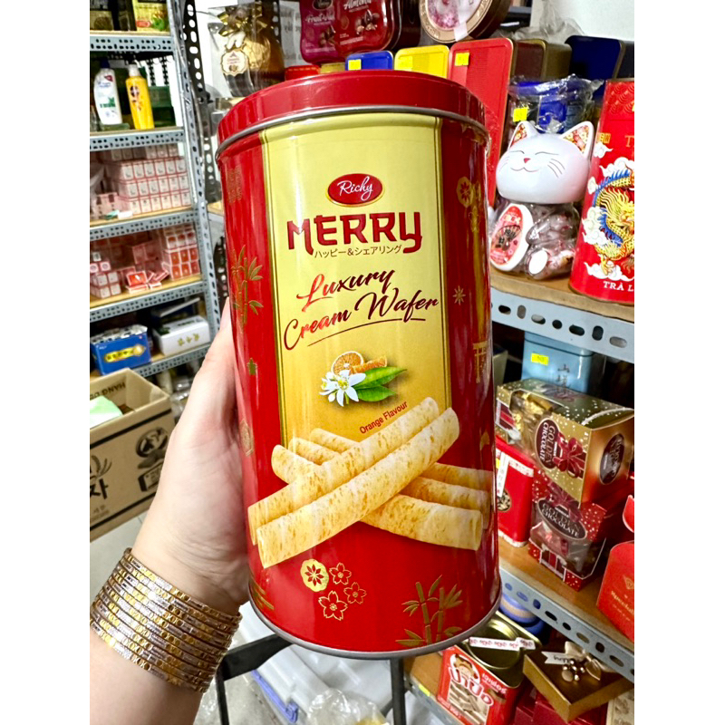 Bánh kem quế lon Merry hương vani 208g