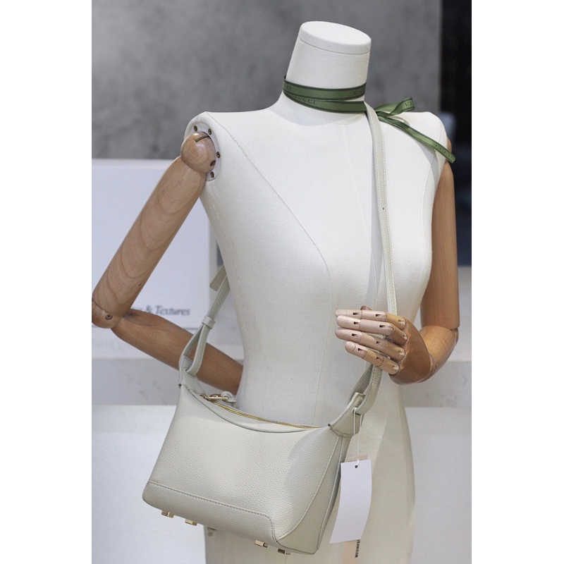 /-li MY..ST.A.S.TE LEATHER BAG /-li