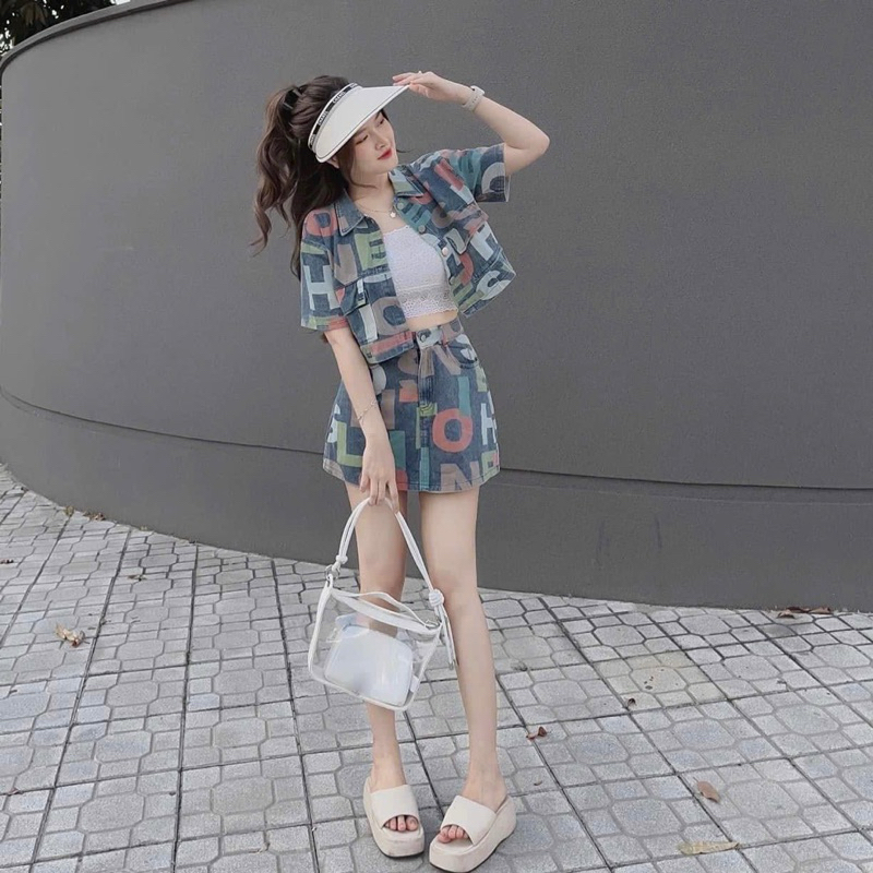 Sét váy thời trang nữ mặc chơi chất FOR kèm lót in hoạ tiết cổ sơ mi tay ngắn mix chân váy chữ A