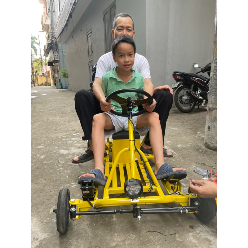Xe đua F1 cho bé siêu bền, 2 động cơ, tải 120kg