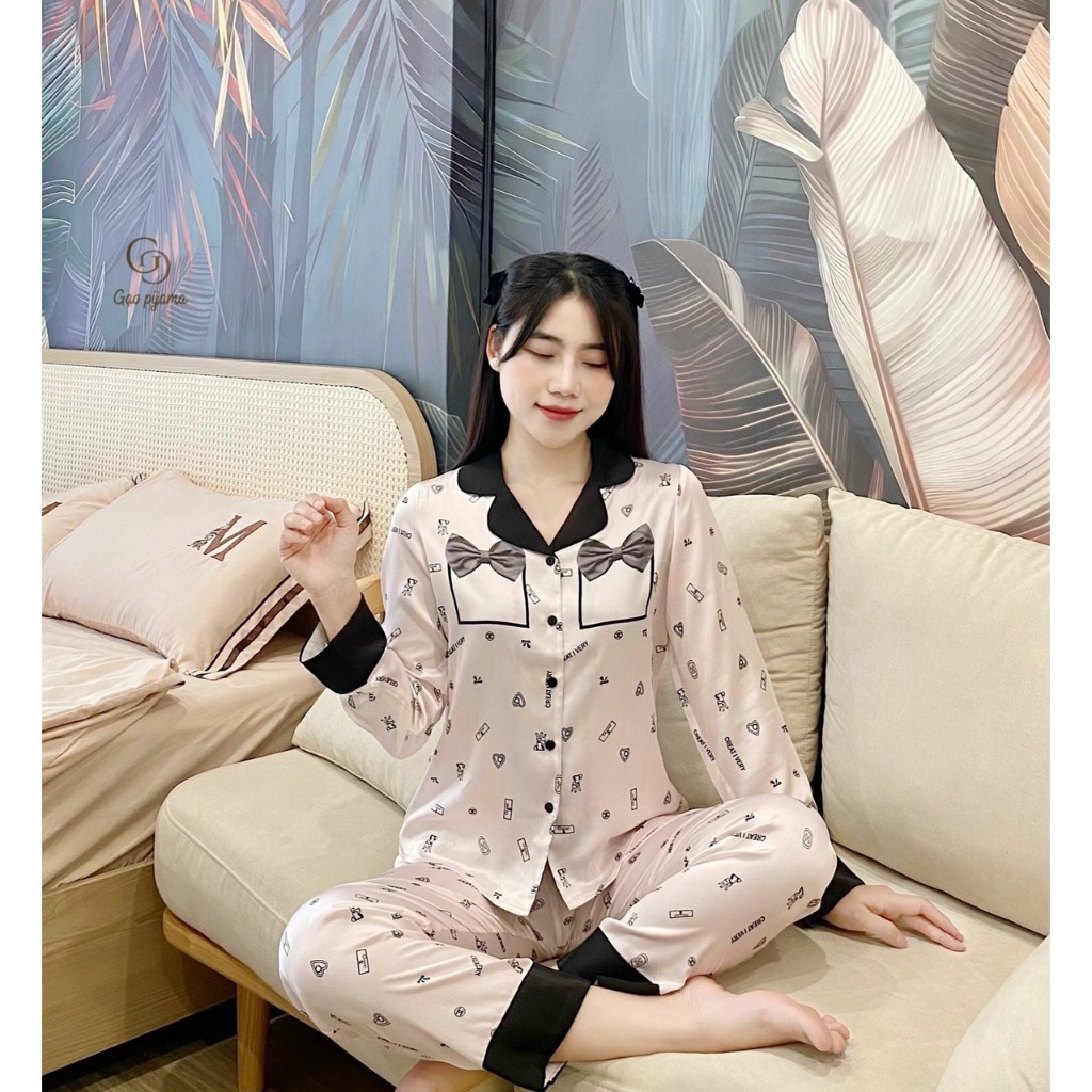 Bộ pijama nữ áo dài quần dài họa tiết nơ màu kem chất lụa cao cấp Xumaki Store