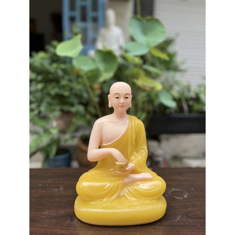 Tôn Tượng Thánh Tăng Sivali 30cm