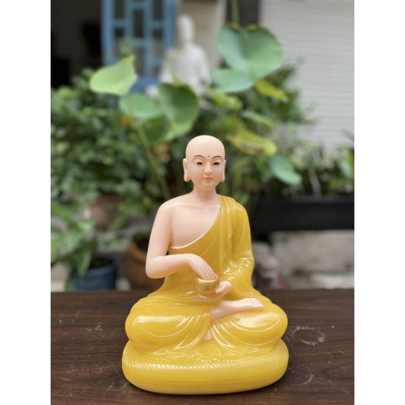 Tôn Tượng Thánh Tăng Sivali 30cm