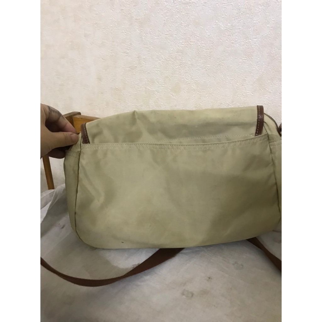 Túi đeo chéo dù Longchamp