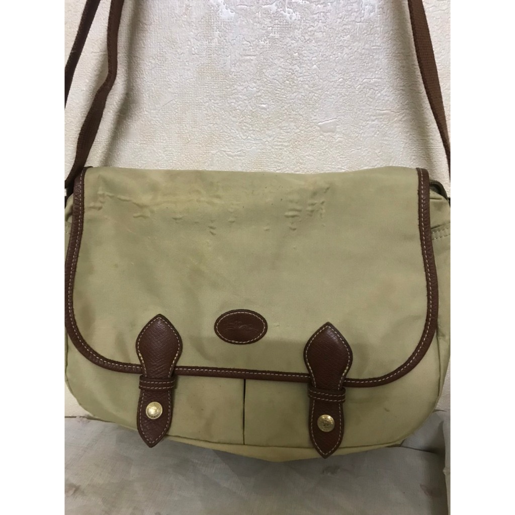 Túi đeo chéo dù Longchamp