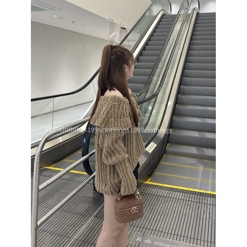 Áo len nâu cổ bèo Emly QC