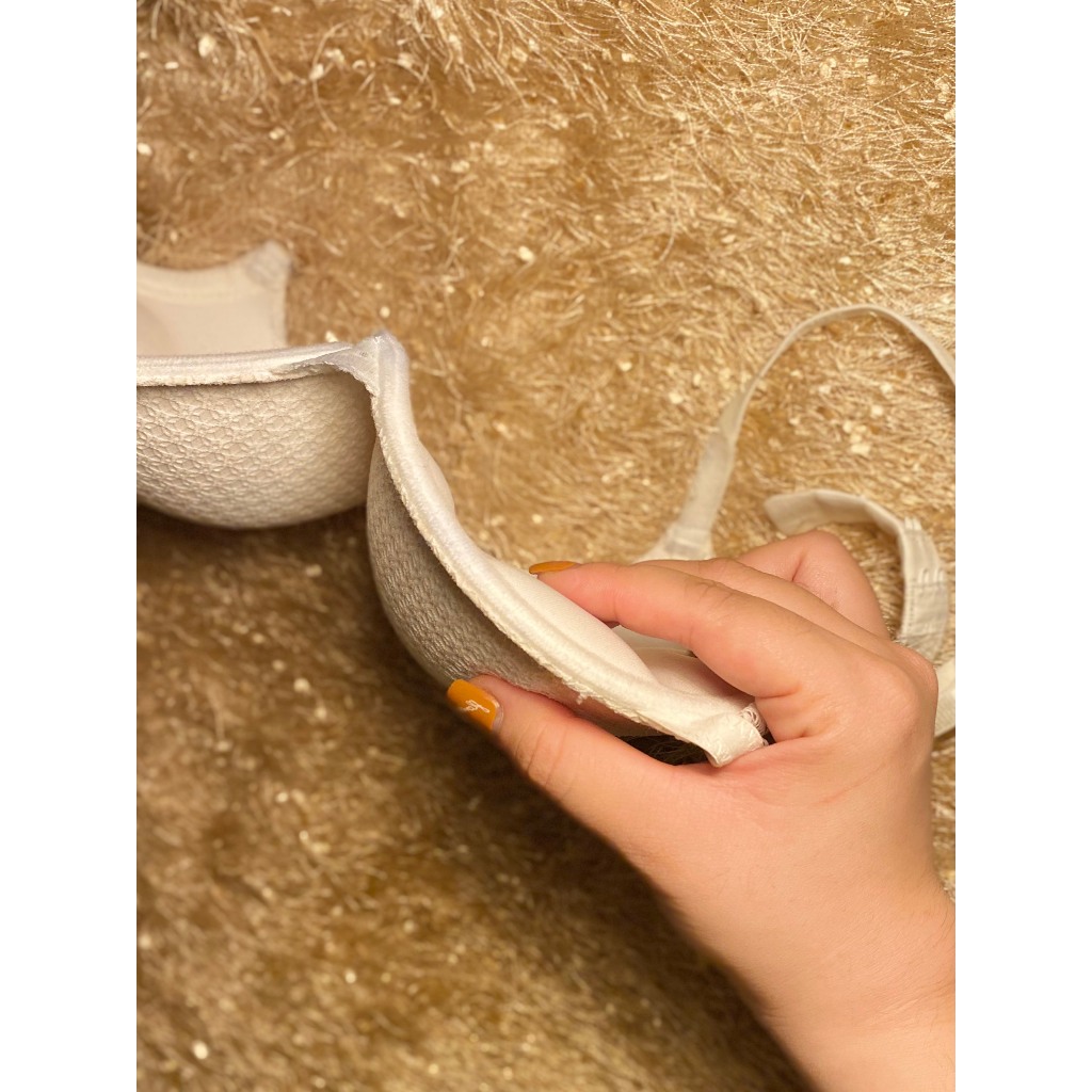 Áo ngực nữ mút dày có gọng trắng trơn xuất dư cho nữ