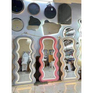 Gương Soi Toàn Thân Bọc Nỉ Lượn Sóng Đầu Tròn Elite Homes