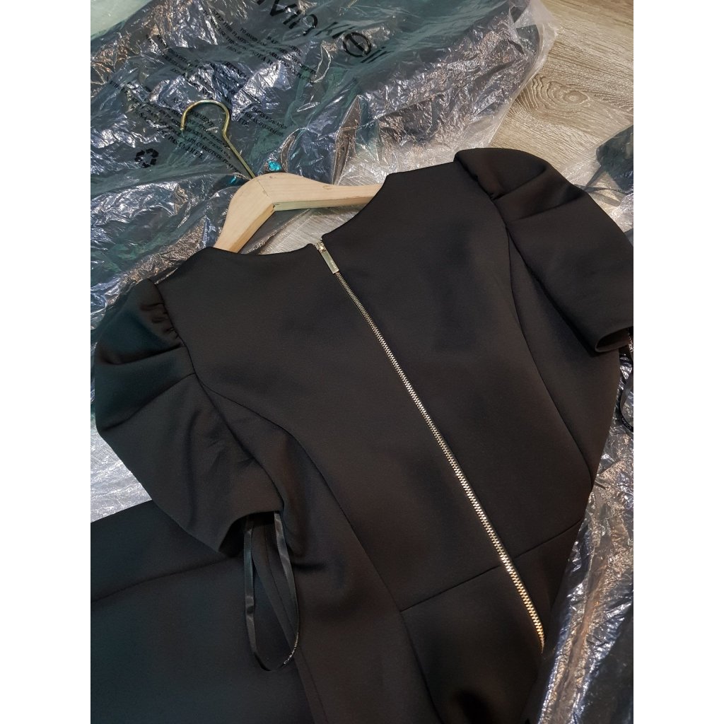 Đầm váy CK body tay bồng vải co giãn