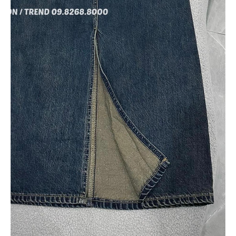 CHÂN VÁY BÒ XẺ KHOÁ TÚI SAU