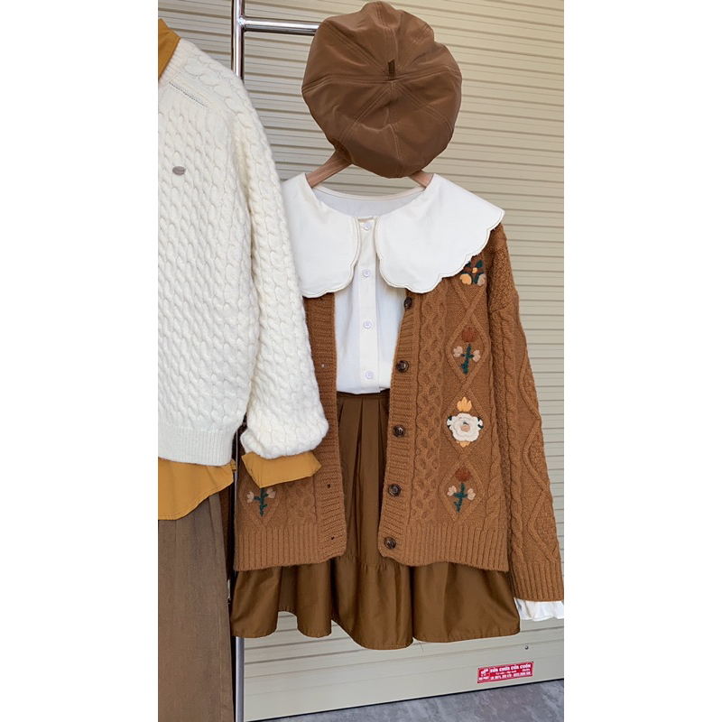 Áo cardigan len thừng thêu hoa