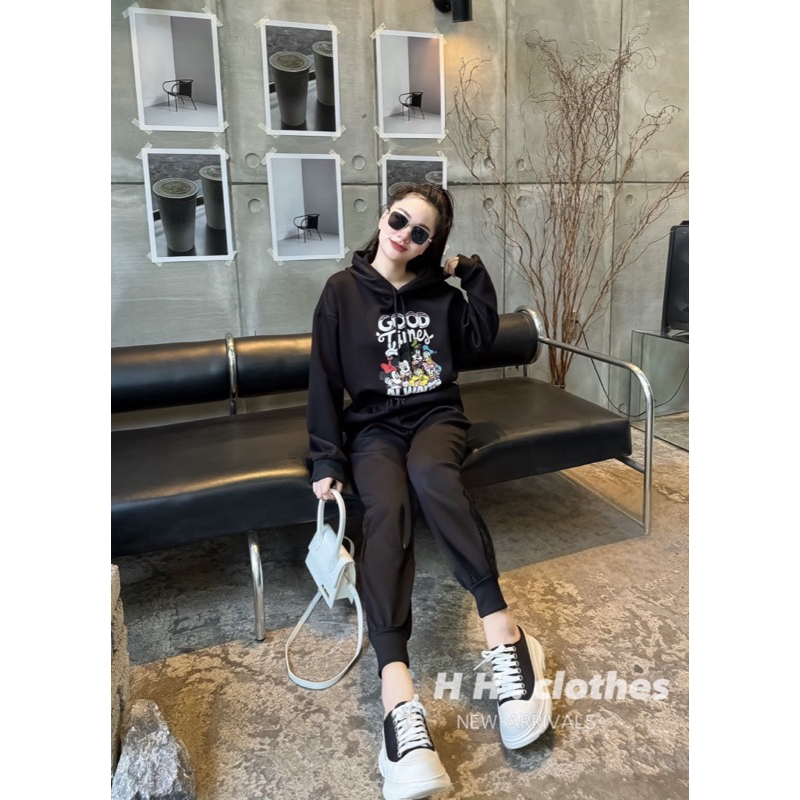 Bộ Nỉ Nữ Da Cá Chéo Áo Mũ Croptop Dây Rút Eo mickey