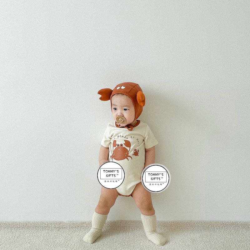 Set suit cọc tay kèm mũ hình con cua phong cách Hàn Quốc hàng quảng châu