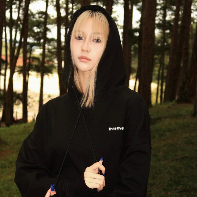 Áo Hoodies Unisex SEVENTOWN INTERNATIONAL PLAYERS màu đen Local Brand