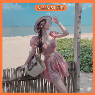 Set đồ nữ, set bộ kẻ hồng áo croptop nhún ngực cột nơ sau mix quần short trẻ trung năng động N2Bstyle