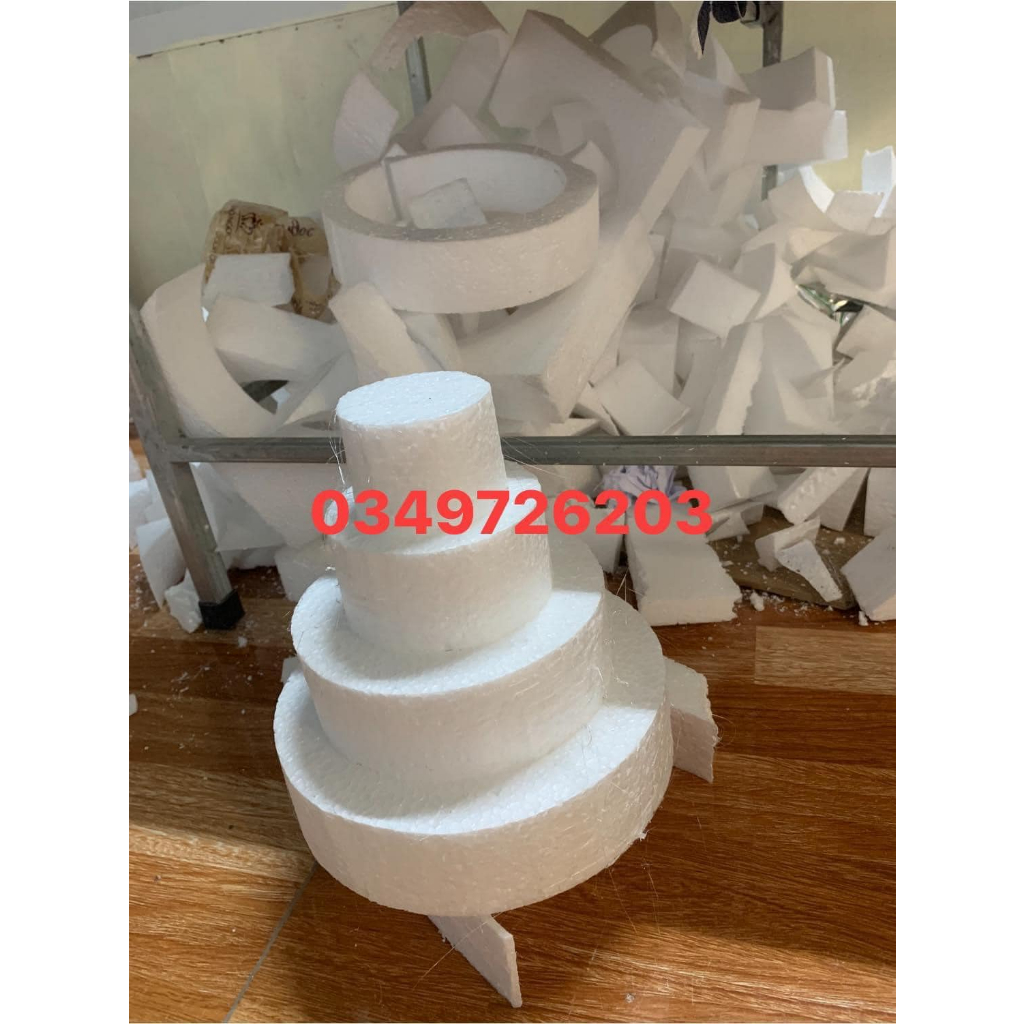 Tháp Xốp Tròn Trắng  -