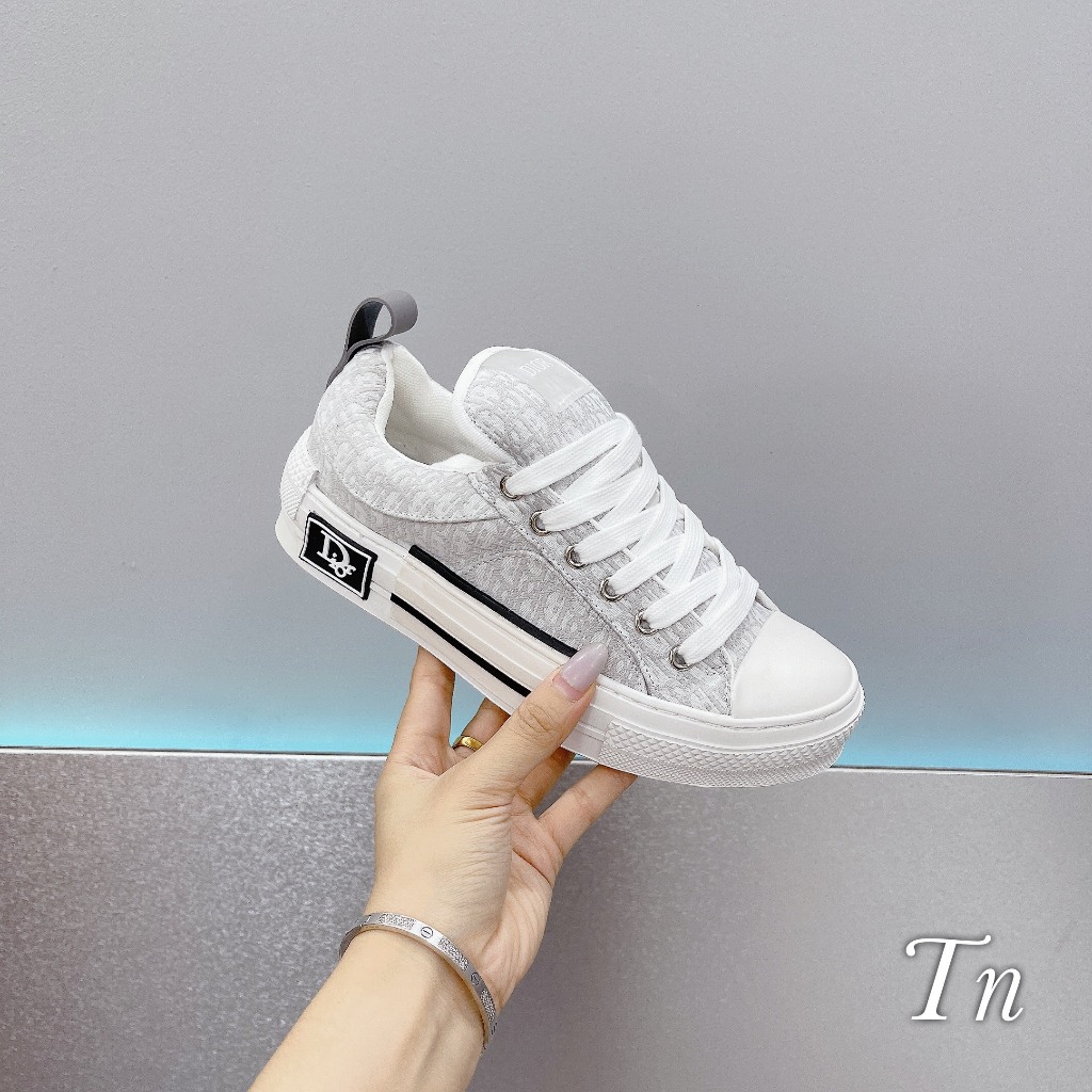 GIÀY THỂ THAO CD NÂNG ĐẾ