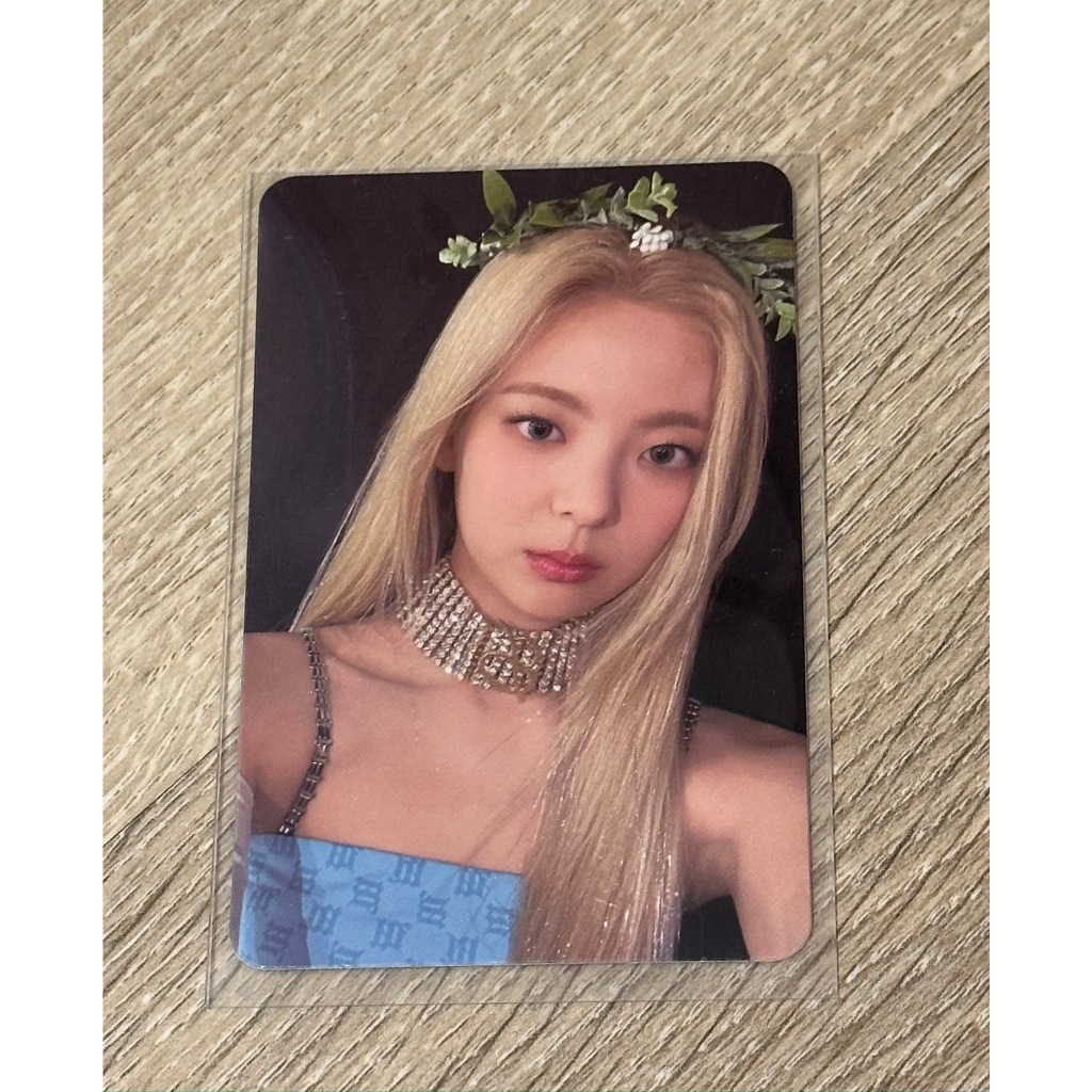 Card Itzy của event Withmuu và album