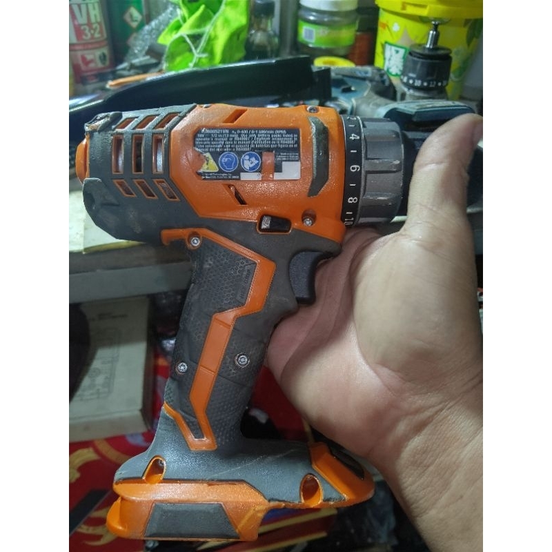 Khoan pin ridgid 18v